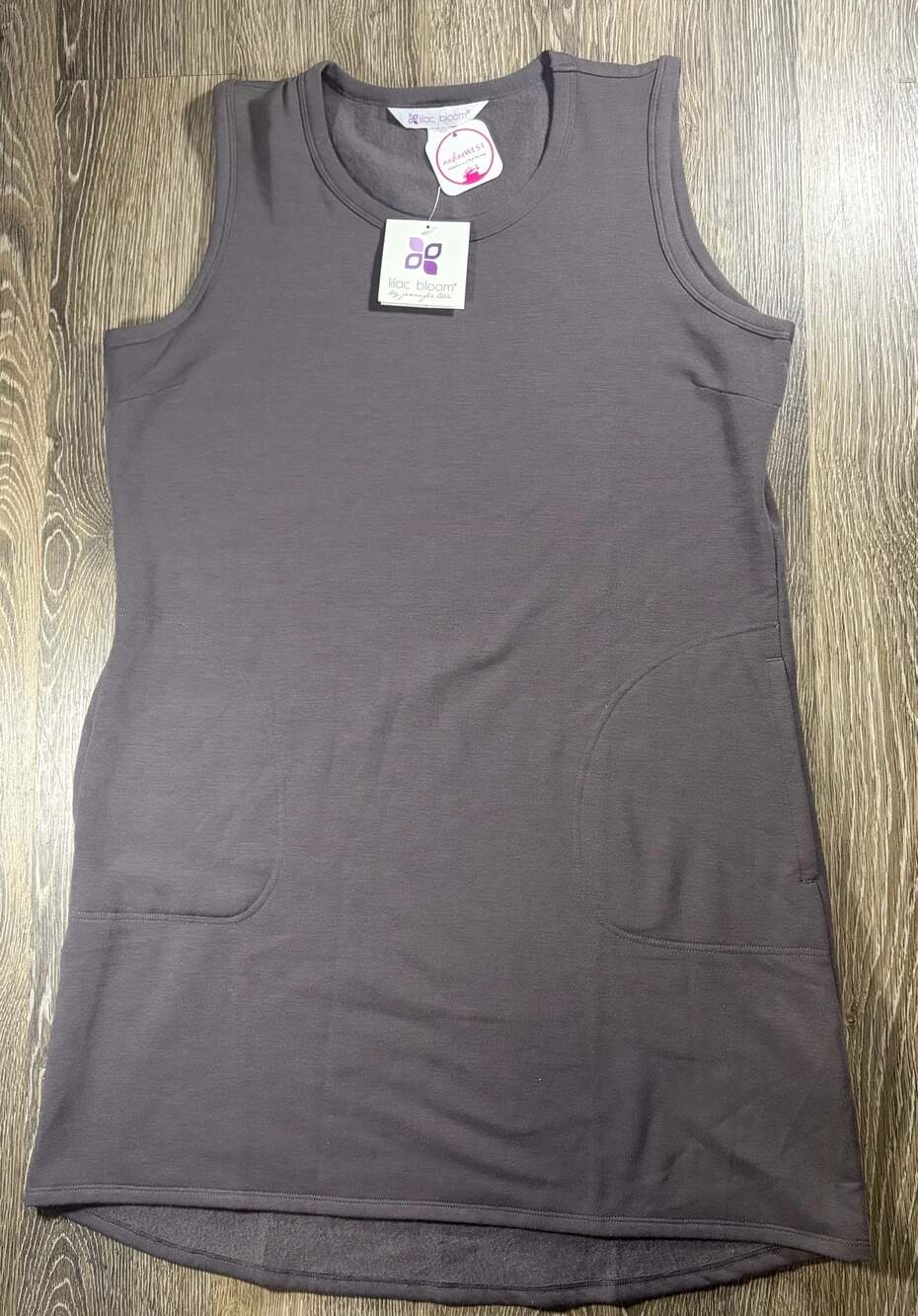 Lilac Bloom by Jennifer Tsai Gray Sleeveless Crewneck Tank Dress with Pockets